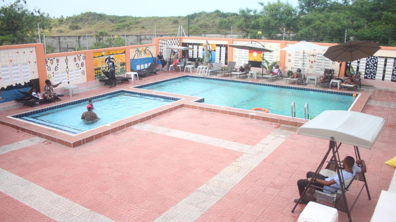 Jakicha Motel 다르에스살람 외부 사진