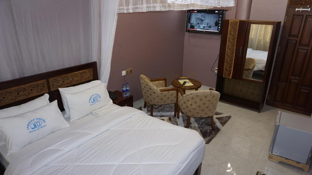 Jakicha Motel 다르에스살람 외부 사진