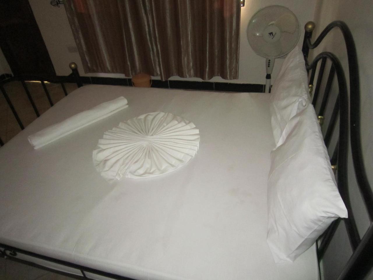Jakicha Motel 다르에스살람 외부 사진