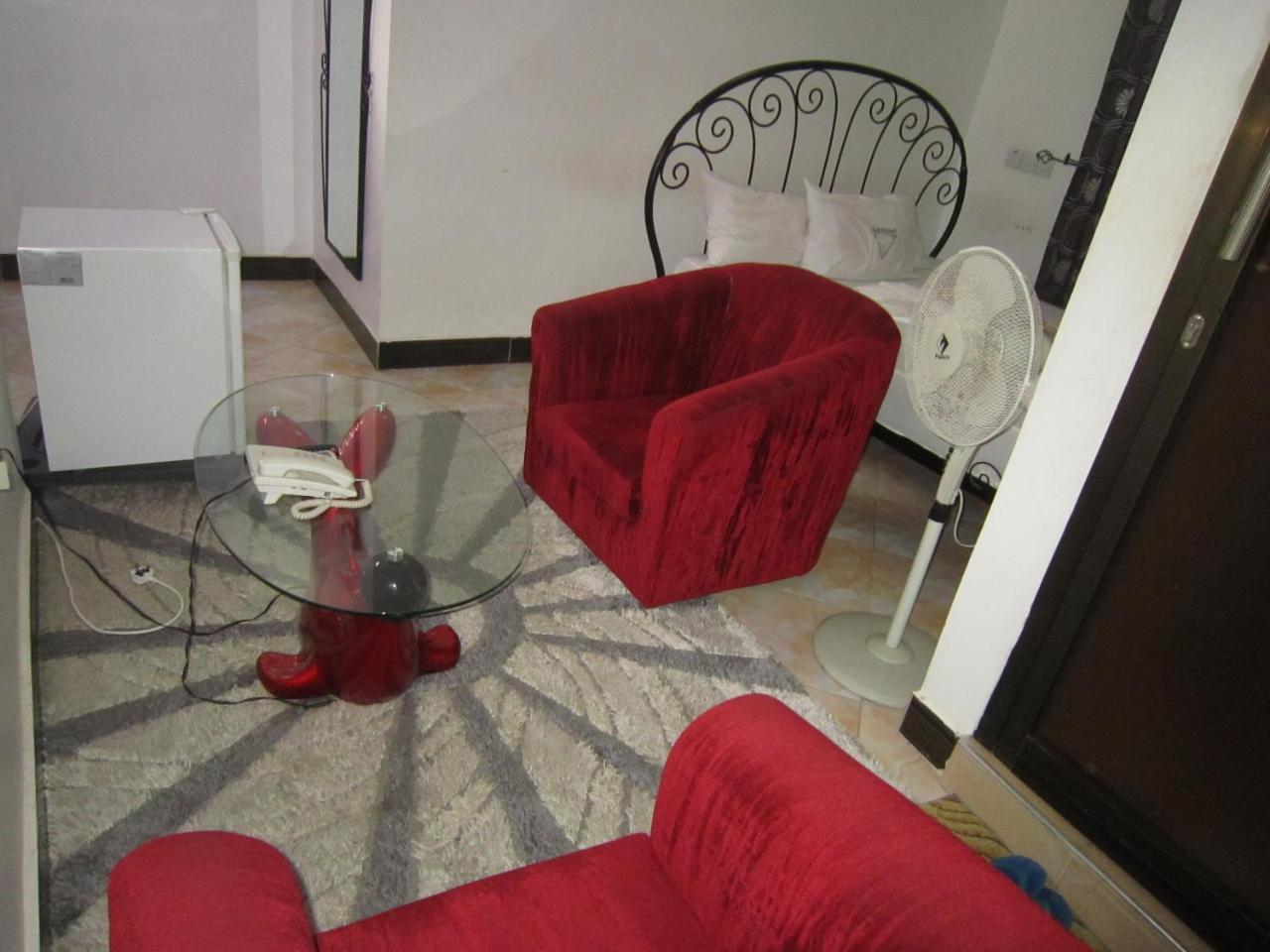 Jakicha Motel 다르에스살람 외부 사진